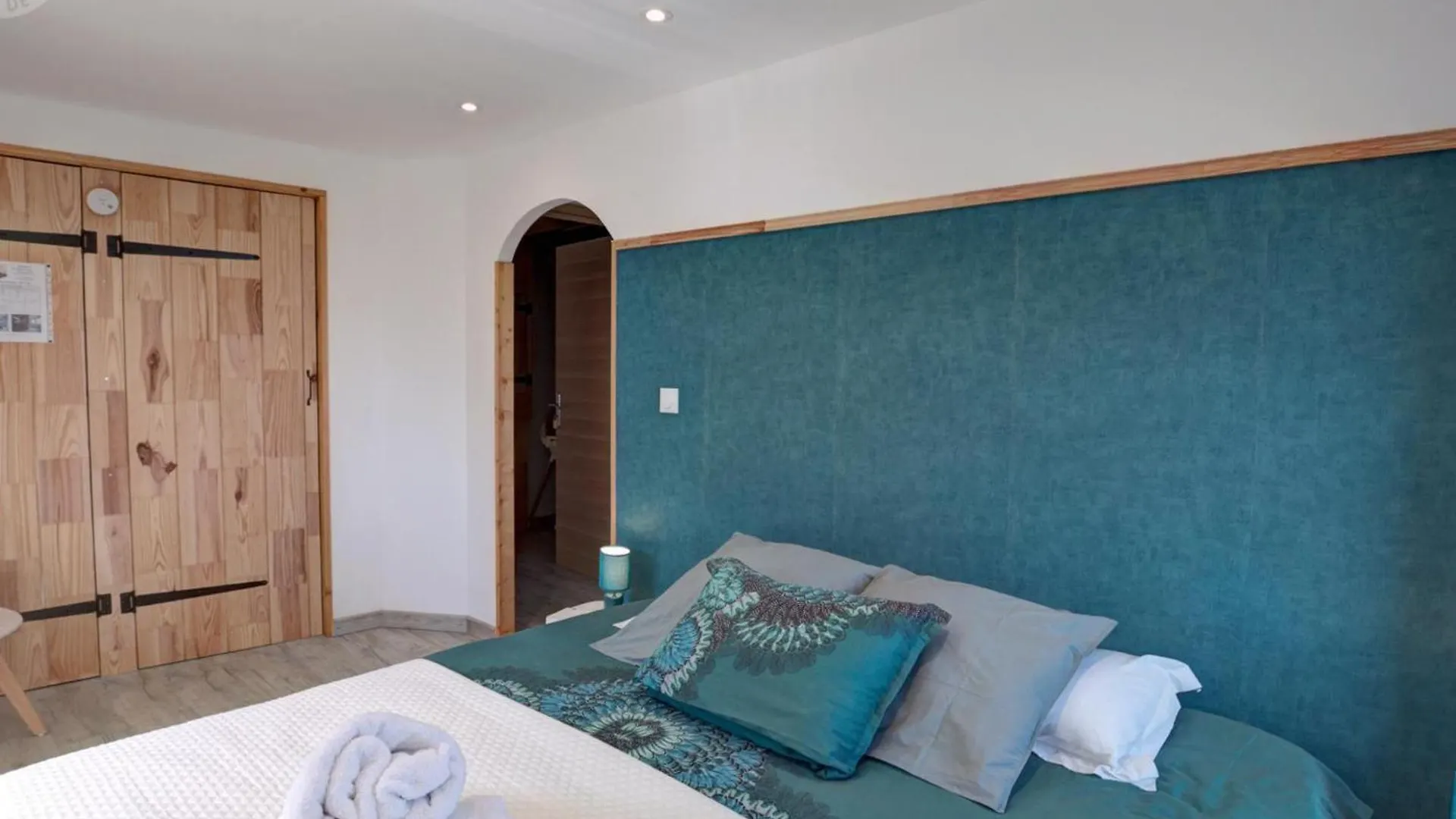 Holiday home Sejour Paisible En Gite De Charme Avec Spa En Campagne - Fr-1-496-334 Saint-Julien-Molin-Molette